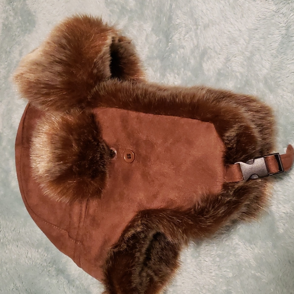 Warm hat - Picture 4 of 4